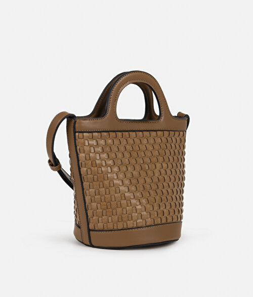 Örgü dokulu bucket çanta