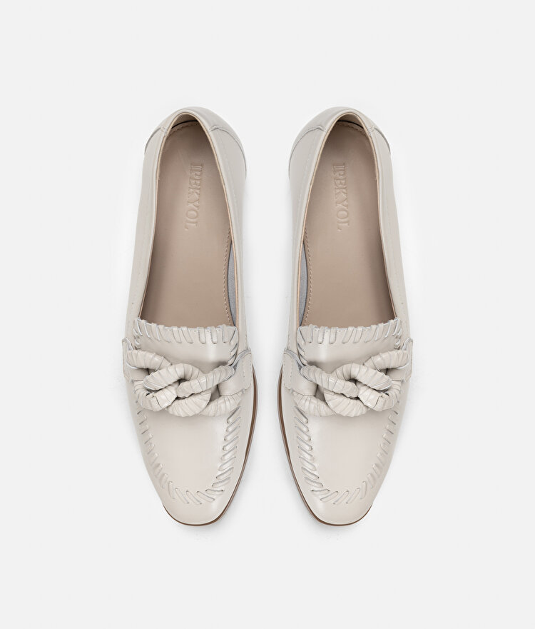 Zincir tokalı loafer